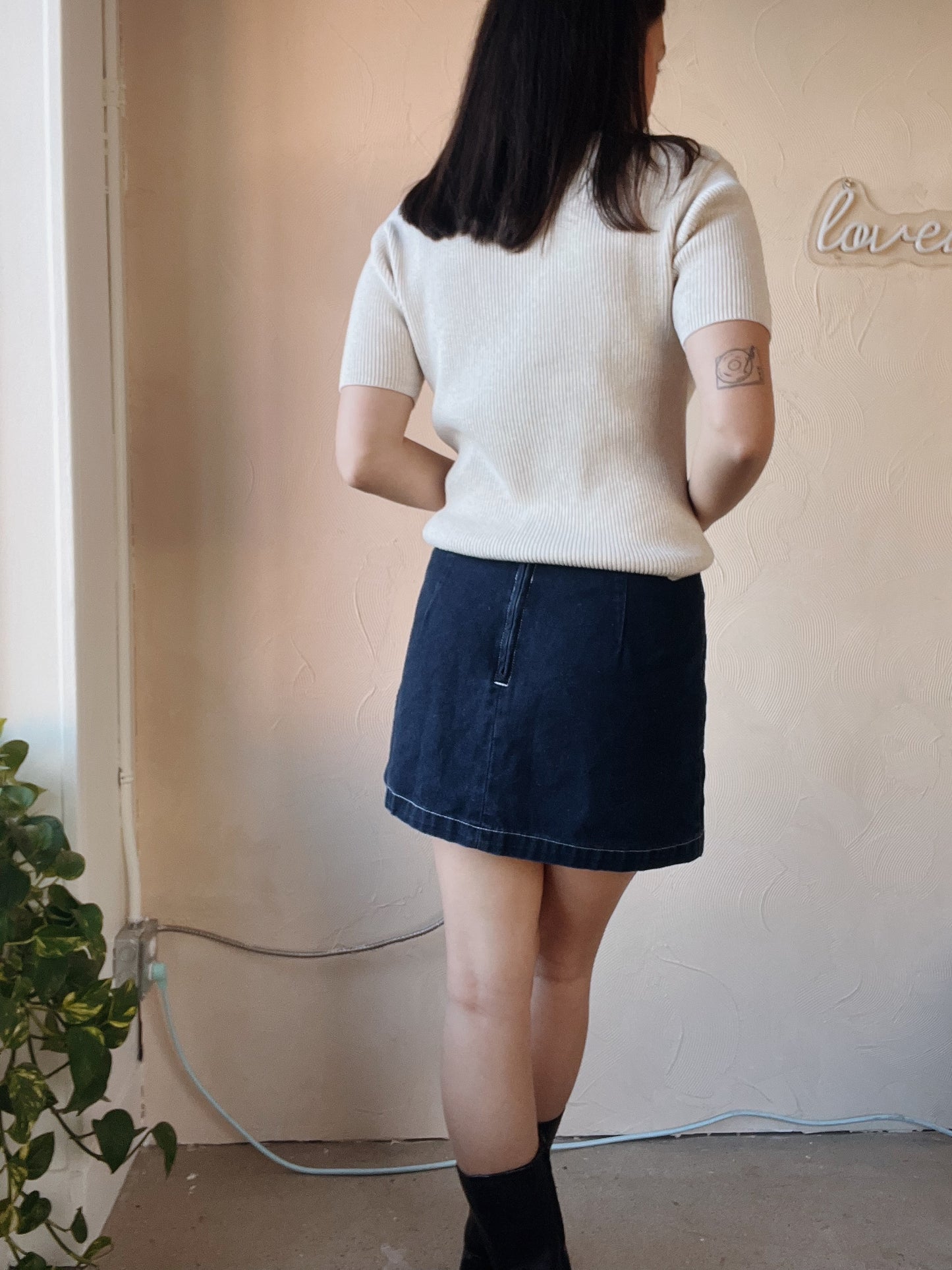 Vintage Tommy Mini Skirt (M)