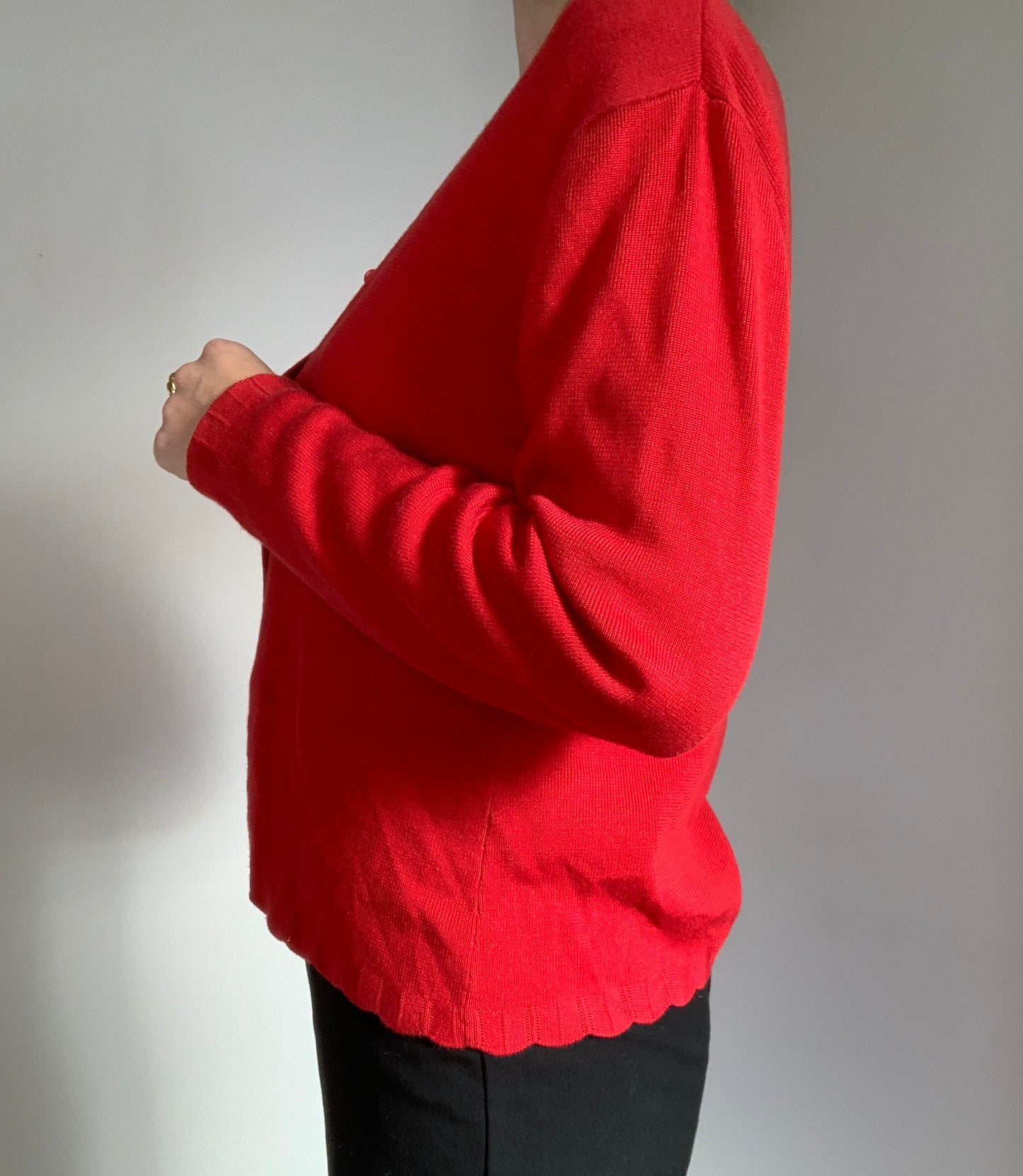 Vintage Two-Piece Red Tee & Cardigan (L)